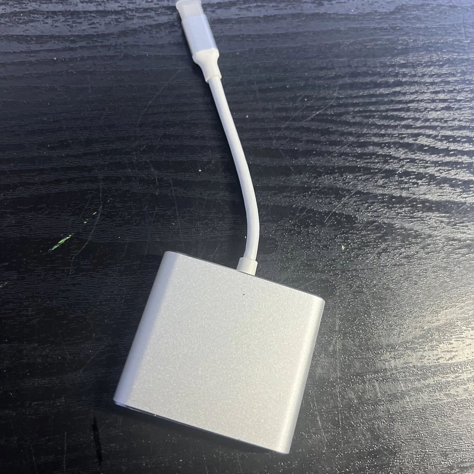 3-in-1 USB 3.1 Type-C to 4K HDMI Multiport Adapter Hub Cable for Type C Laptop - Image 3 of 4