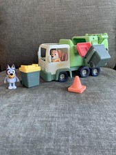 Bluey Garbage Truck Playset