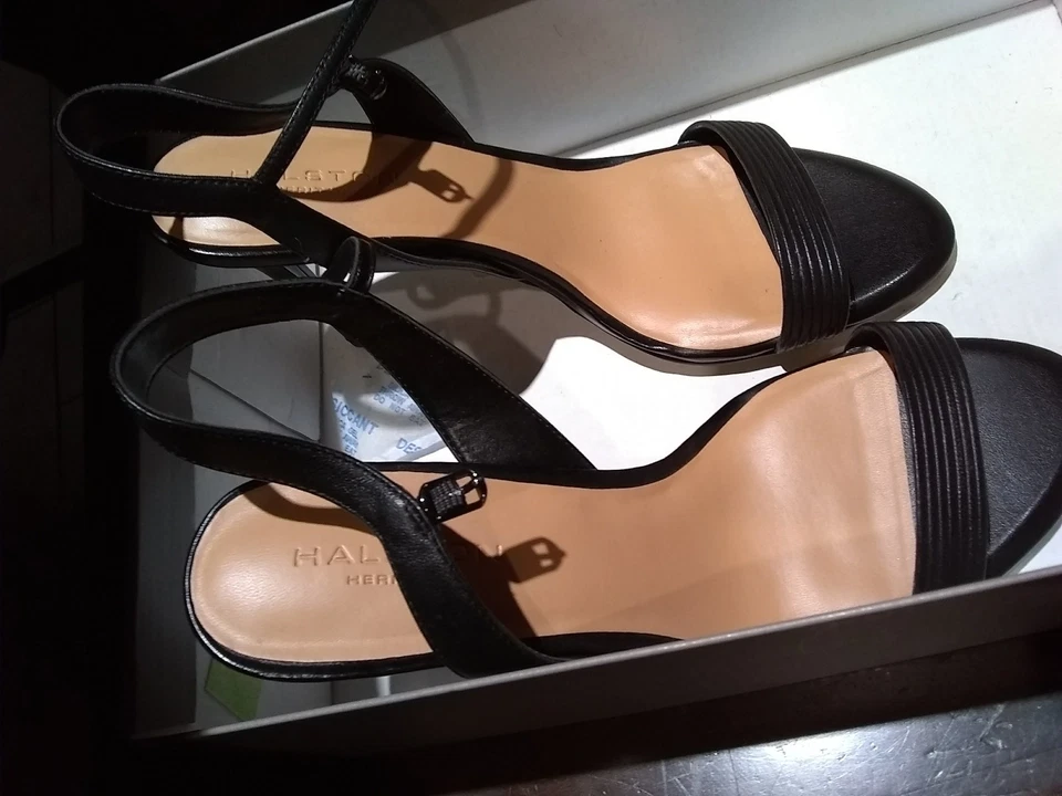 Winnie Halston Heritage sandals black leather size 10 NIB 3½" heels retail $325 - Image 4 of 4