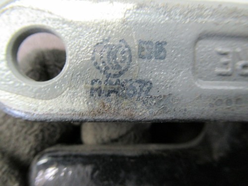 Bisagras puerta trasera derecha MERCEDES CLASE B W245 X2 año 09 (271 - Imagen 5 de 8
