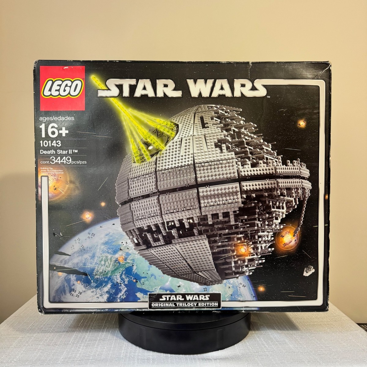 LEGO 10143 EXTREMELY RARE Star Wars UCS: Death Star II (New Sealed