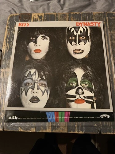 KISS - DYNASTY - 1979 CASABLANCA RECORDS excellent condition.