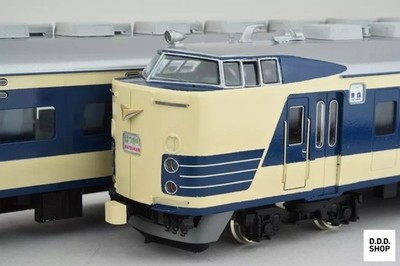 HO Scale 1/80 Japanese National Railways 583 Series Sleeper Train Kit