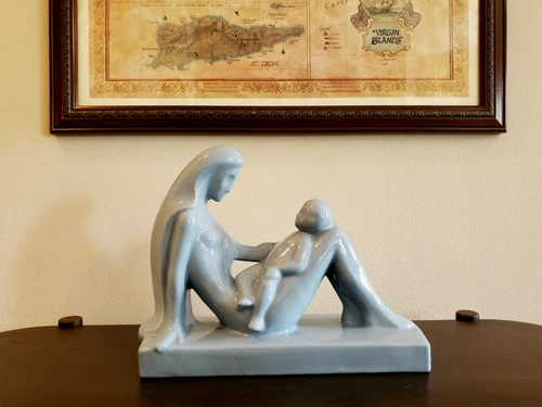 Vintage Royal Haeger Pottery "Mother & Child" Ceramic Statue Powder Blue 1986