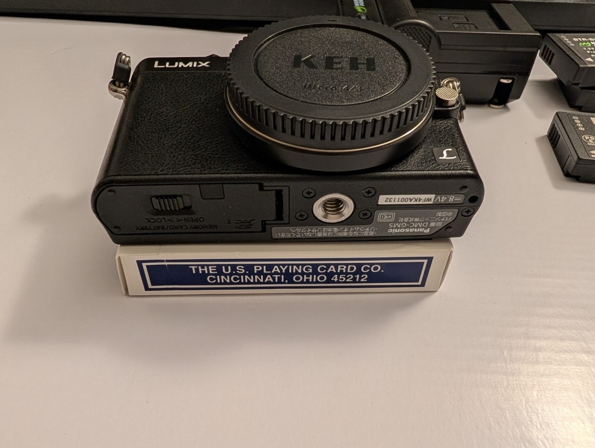 希少品　新品未使用　Panasonic LUMIX GM5 DMC-GM5 Panasonic LUMIX DMC GM5 Camera Body 16MP | eBay