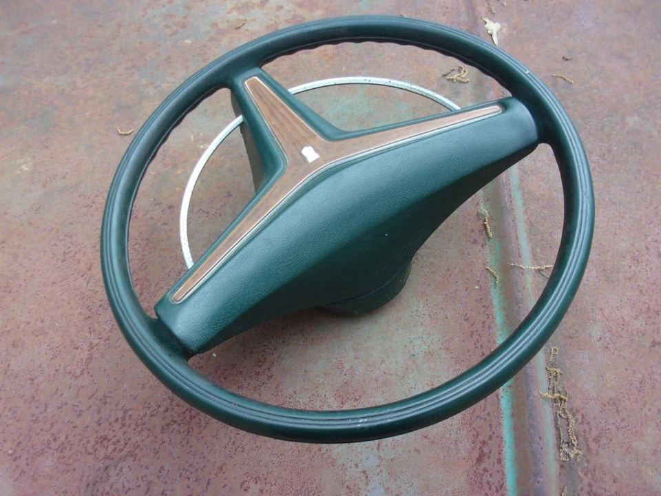 1974 1975 Chrysler Newport New Yorker 3 Spoke Steering Wheel Green OEM - Image 2 of 4