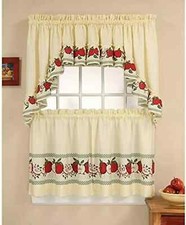 CHF  You Red Delicious Country Apples 3-Piece Window Curtain Tier Set, 56 in X