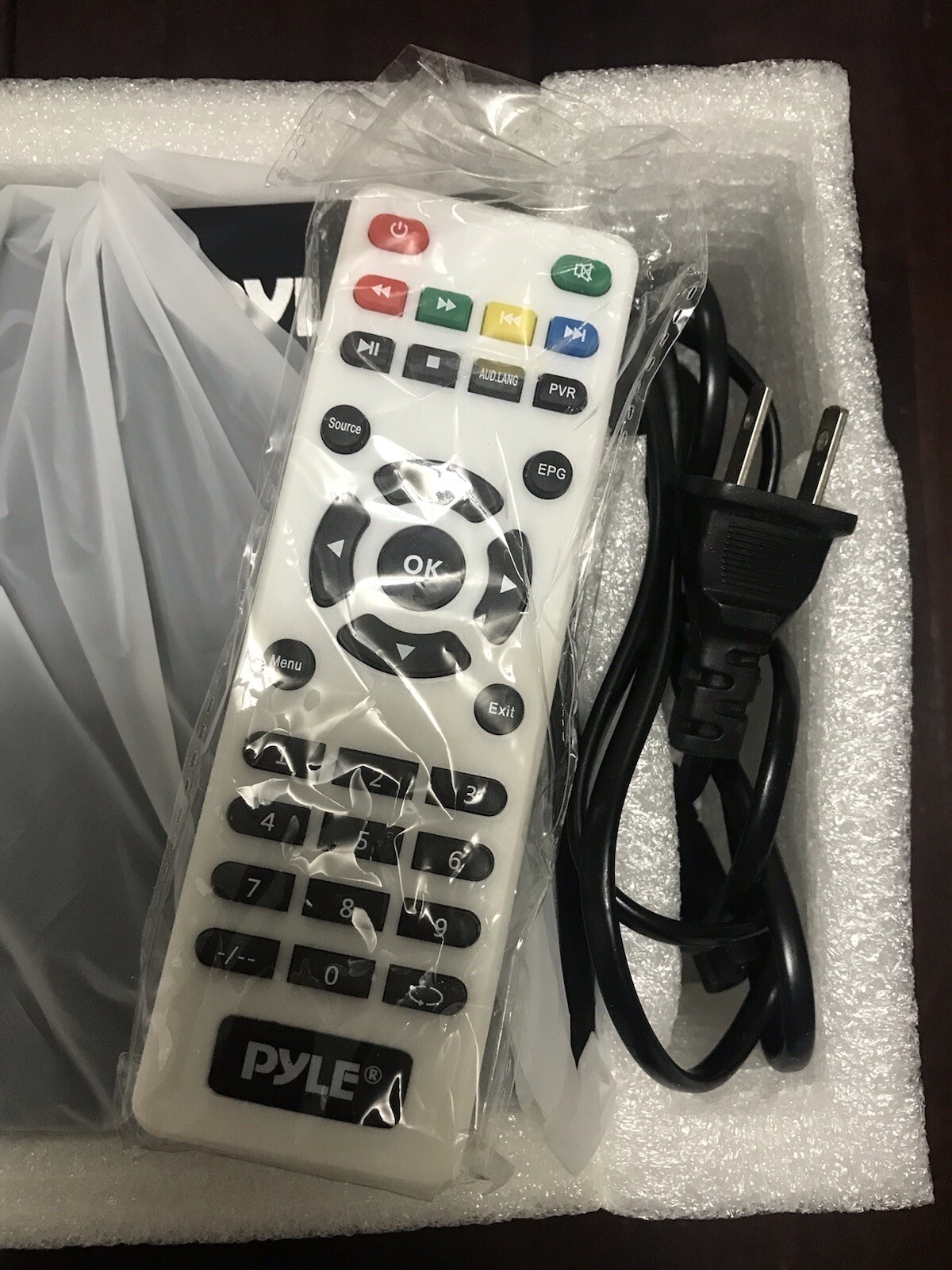 PYLE PRJG88 1080p USB/HDMI Compact Digital Video Multimedia Projector In Box