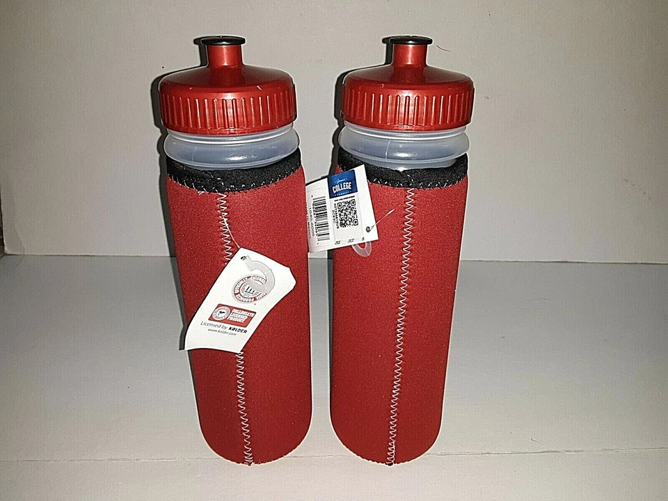 Botella de agua de plástico Georgia Bulldogs 22 oz con cubierta de neopreno (juego de dos) Foto 4 de 4