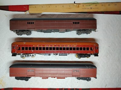 3 Vintage OO Gauge Scale Craft Die cast Passenger Cars 1940s | eBay