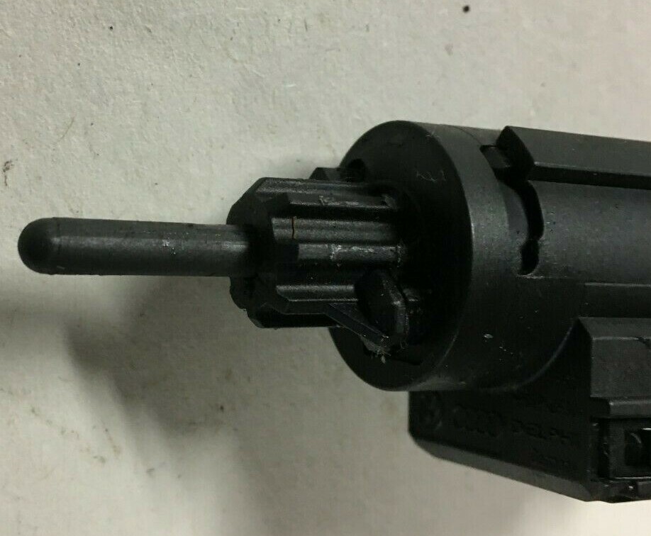 VW Golf MK5 Brake Pedal Switch 3B0945511A eBay
