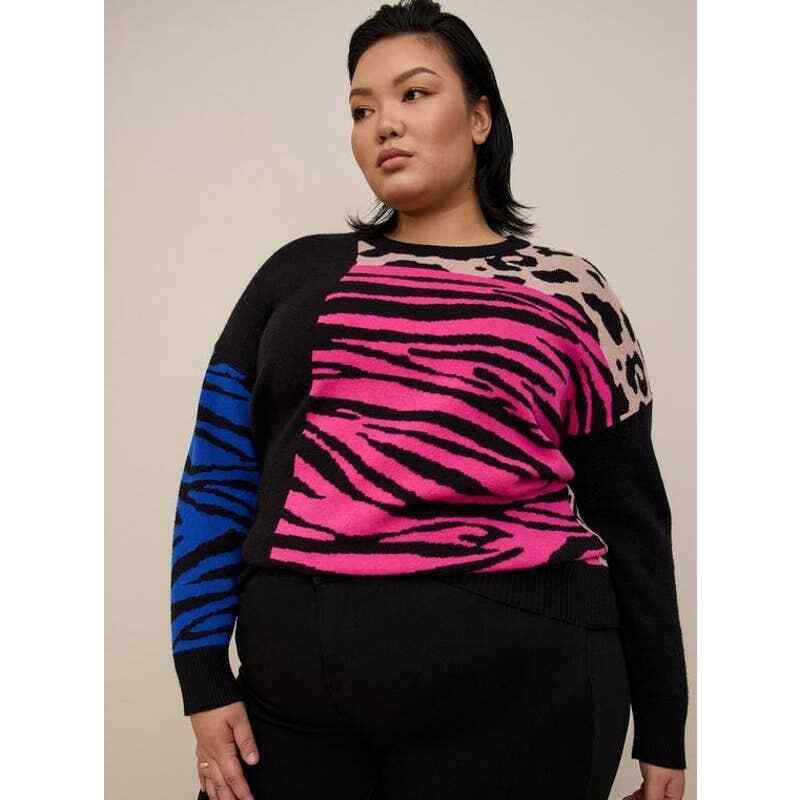Torrid 2022 Pullover crew neck multi patterned lo… - image 1