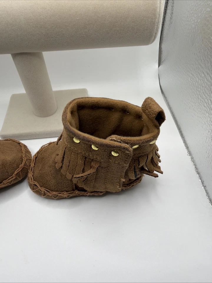 Mocasines/botines para bebé Okie Dokie JCP talla 1 marrón polar como niña Foto 3 de 4