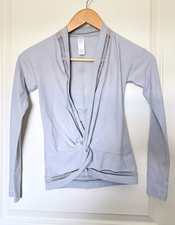 ivivva Girls Solid Gray V-Neck Long Sleeve Pullover Activewear Top Size 7
