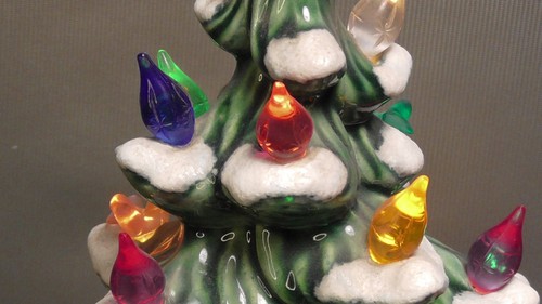 VTG Ceramic Mold 10” Snow Covered Christmas Tree Rainbow Light Up Winter Decor - Picture 7 of 10