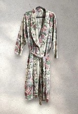 1970  s Victoria  s Secret Botanical Print Robe Gold Crown Label Paper Tag Large