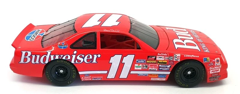 Ertl 1/18 Scale Diecast 7358 - Ford Budweiser T-Bird #11 Bill Elliott - Image 3 of 4
