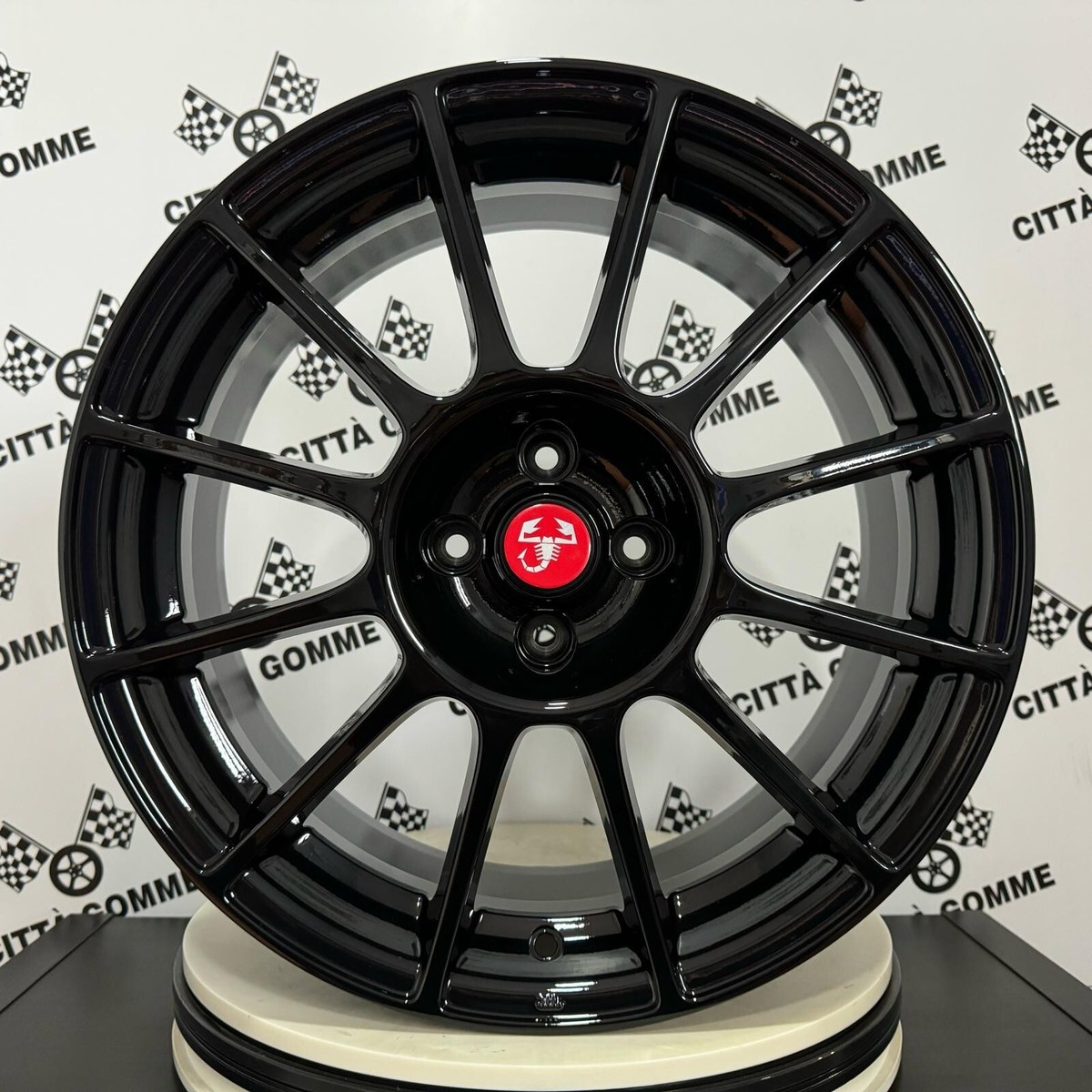 Kit 4 Alloy Wheels Dedicated To Abarth 500 17