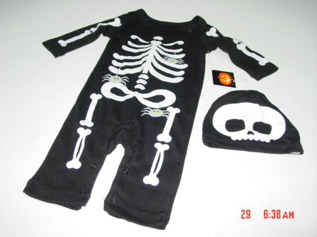 NWT Baby Outfit Infant Halloween Themed Sleeper Playsuit Unisex Skeleton Cap