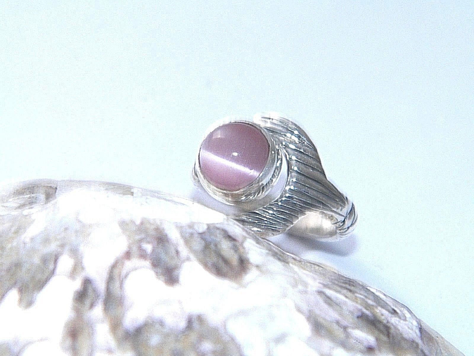 New 10 mm Cat Eye Cabochon Hand Made H2O Just Add Water Mako Mermaid Tail  Ring