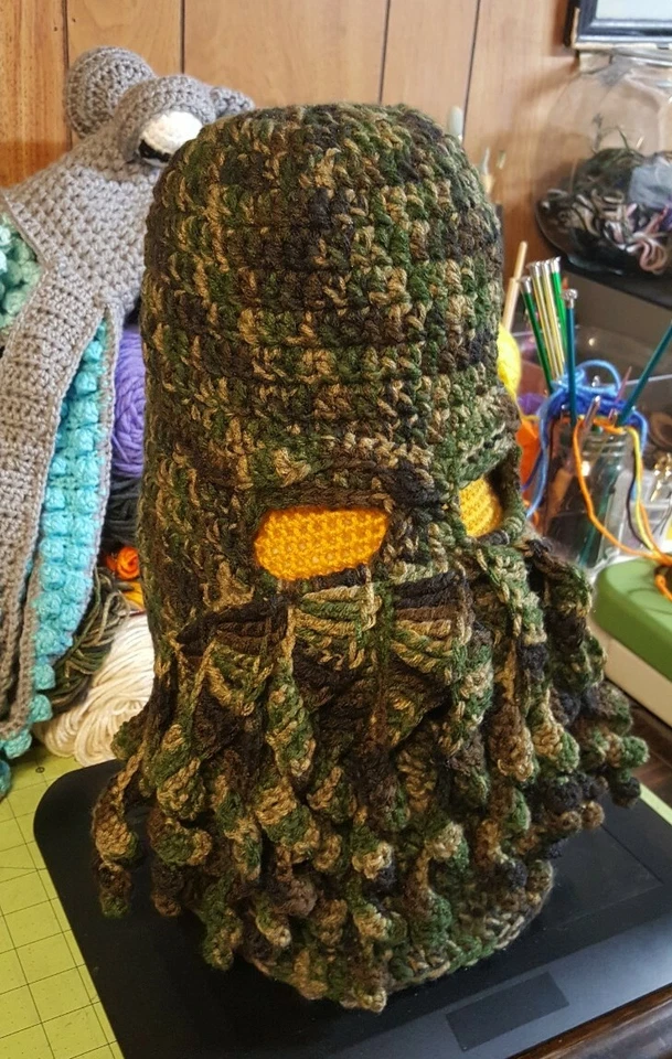 Crochet Cthulhu Face Mask. Made to Order. Your choice of color. - Image 2 of 4