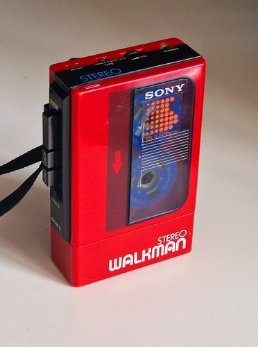 Walkman Sony WM-9 rosso lettore cassette perfettamente funzionante raro difficile da trovare da collezione - Foto 6 di 20