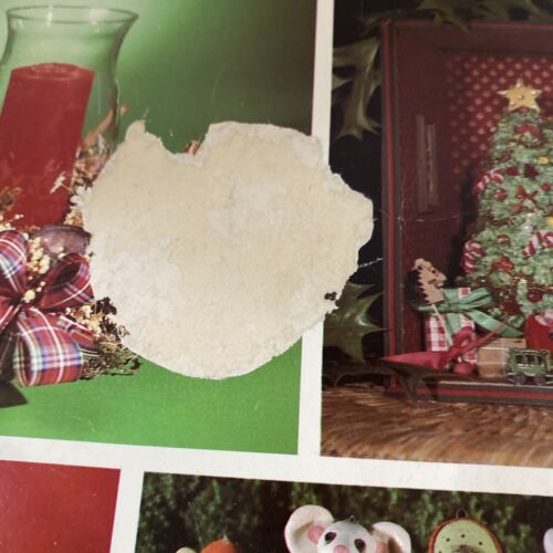 1979 Craft Book "Make a Good Old-Fashioned Christmas" ornaments, fabric tree - Picture 2 of 3