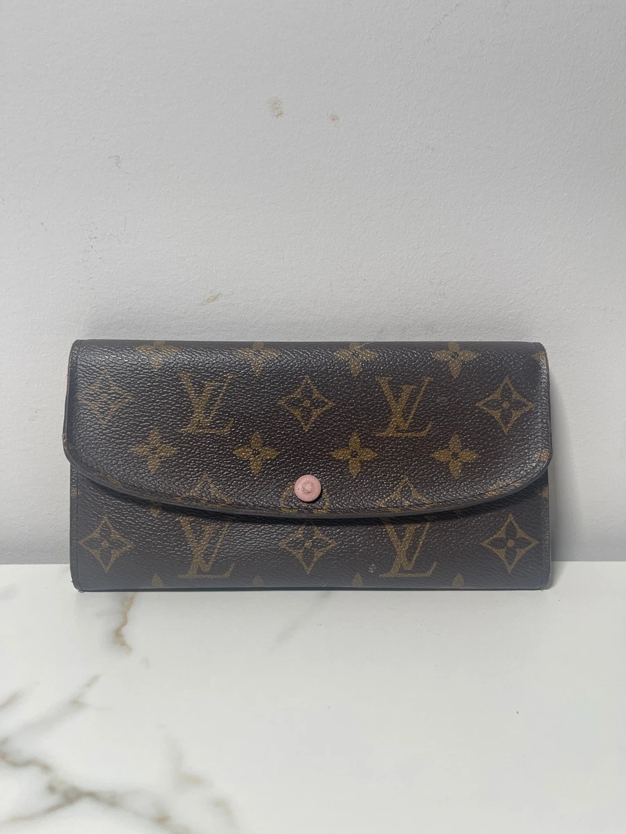 lv wallet pink button