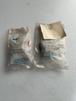 Two (2) Bendix Aircraft Capacitors, P/N 10-163131 (New Old Stock))