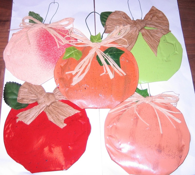 Crushed Can (5) Fruit Set Decoration for Wreath or Tree