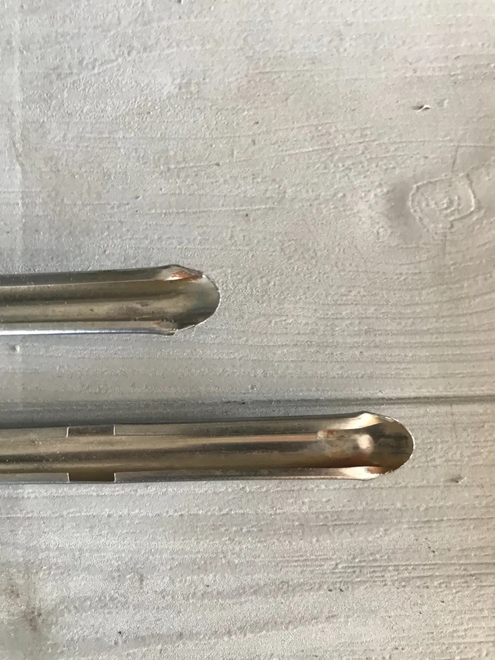 Kawasaki KH, S3, 400, Paire de Baguettes de selle. - Photo 3/4
