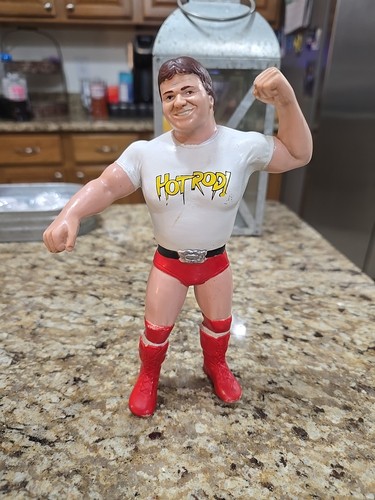 Hot Rod Rowdy Roddy Piper- WWF WRESTLING SUPERSTAR...