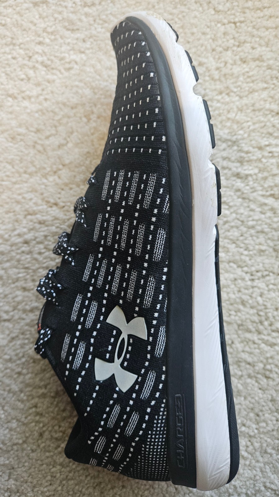 Under Armour Threadbone Slingflex Running Shoes B… - image 2