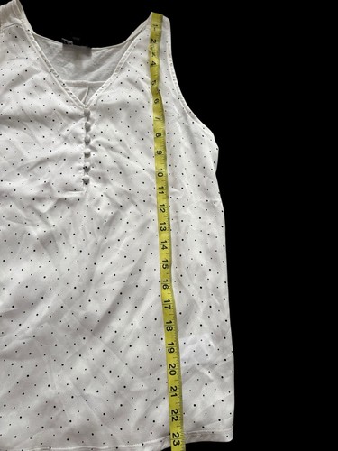 Express Tank Top Womens Size XS Pure White Polka Dot V-Neck Lightweight Buttons - Picture 7 of 7