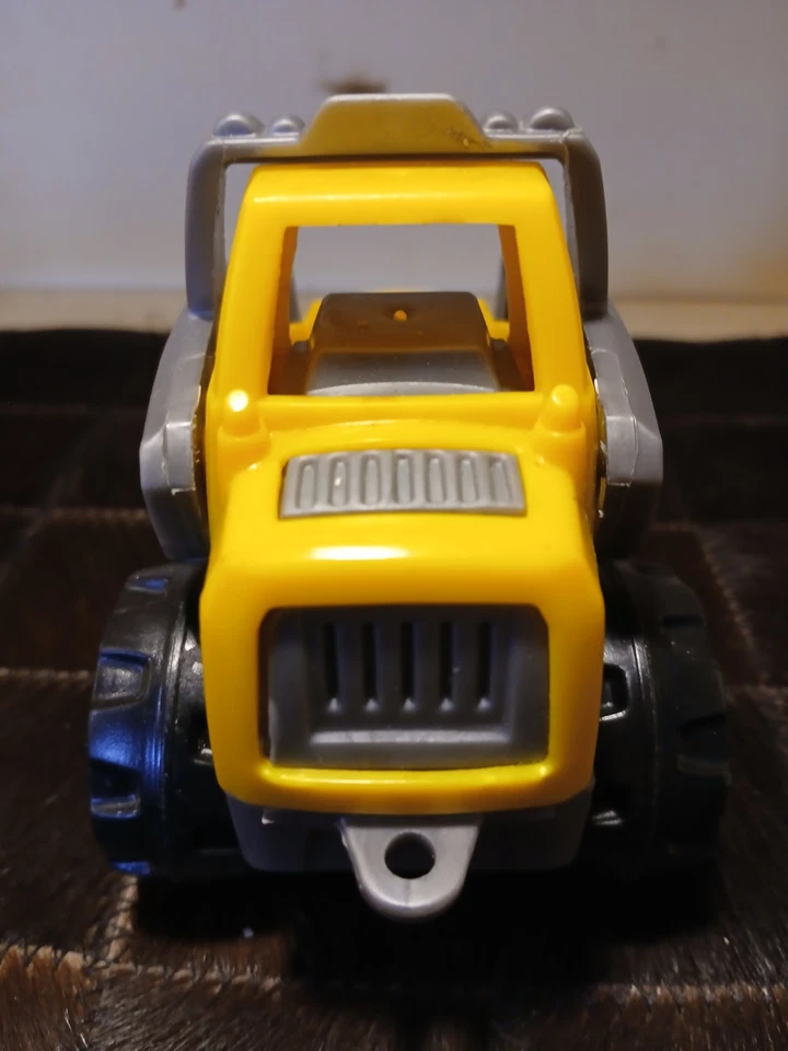 Plastic Toy Escavator for Kids Truck Construction - Image 3 of 4