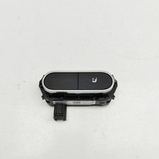 MERCEDES-BENZ GLA H247 Sitzheizungsschalter vorne rechts A1779056800 2020 331509 MERCEDES-BENZ GLA H247 Sitzheizungsschalter vorne rechts A1779056800 2020 331509