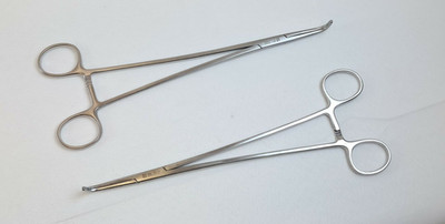 Lot of 2 Konig MDS1243524, Konig Kantrowitz Hemostatic Forceps, Right, 7.5in