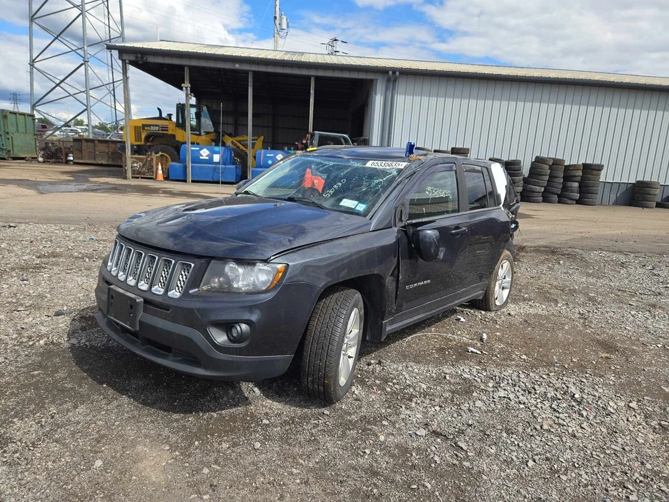 Espejo retrovisor derecho usado se adapta a: Jeep Compass 2014 pintado eléctrico térmico grado derecho Foto 4 de 4