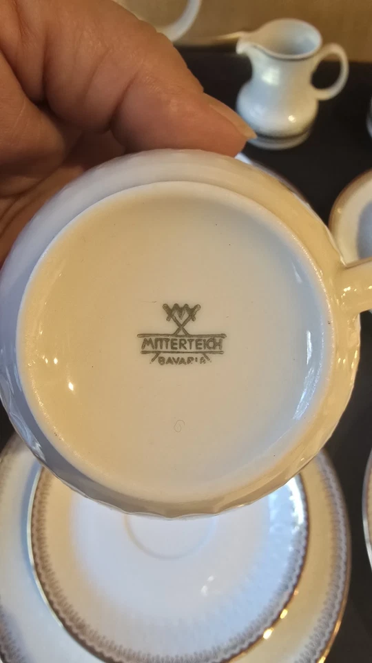 Mitterteich Kaffeeservice 10 Pers. zeitlos weiß mit Goldrand  - Bild 4 von 4
