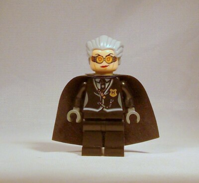 LEGO Harry Potter Minifigure Madam Hooch Grey Hair with Cape 2010 Version  4737