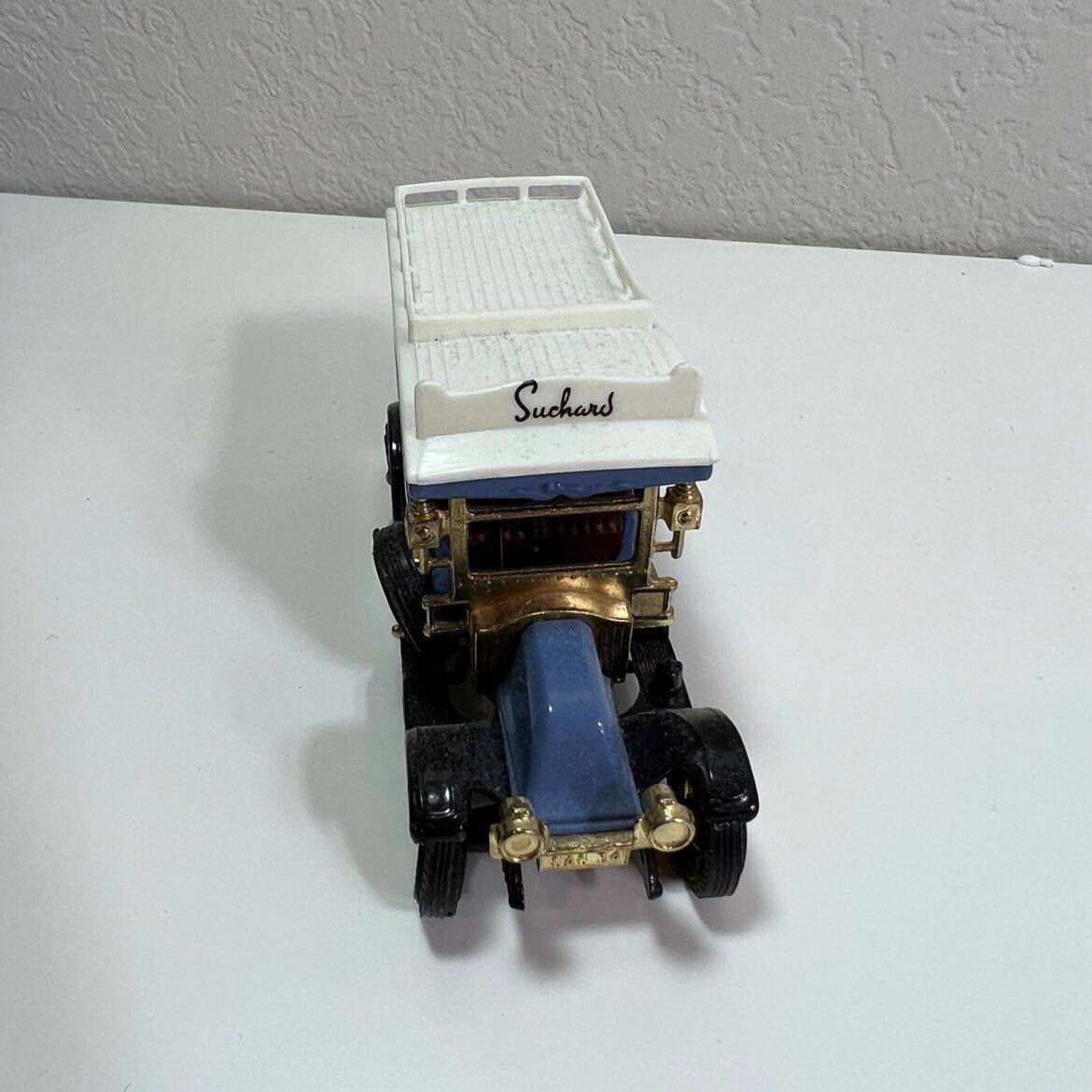 Picture 5 of 6