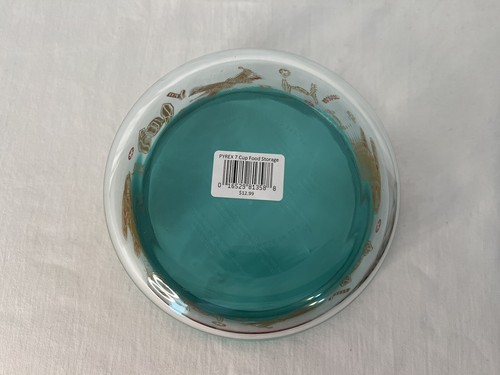 NWT Pyrex Christmas Holiday Star Wars Fighters Battleships 7 Cup Bowl w/ lid - Picture 3 of 5