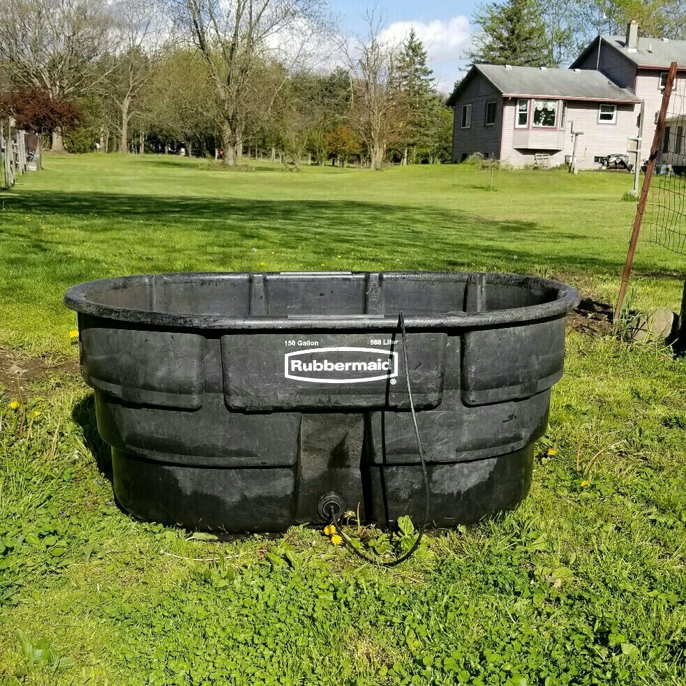 150 Gallon Rubbermaid Stock Tank & Custom OOAK Drain Plug Water Heater