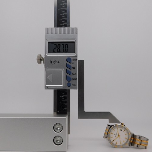 TITAN 9812ADE550 All St. Steel Quartz Analog Women's Watch Sz.7 1/4" New Battery - Picture 10 of 11