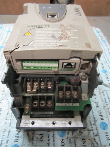 Telemecanique ATV71HU15M3 AC Drive 1.5kW/2HP 200/240VAC V1.1 IE15 *Tested* - Picture 3 of 5
