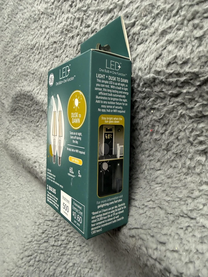 GE LED+ Dusk to Dawn Candelabra Base Bulbs 2 Pack Soft White 500lm 60W Sensor - Image 2 of 4