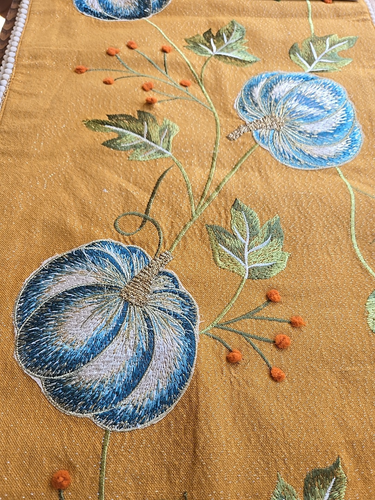 New Table Runner Autumn Pumpkins Embroidered 16 X72 in. Gold Fall Thanksgiving - Picture 9 of 10