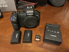 Canon EOS R Mirrorless Camera Body 30.3MP CMOS Sensor Wi-Fi Black