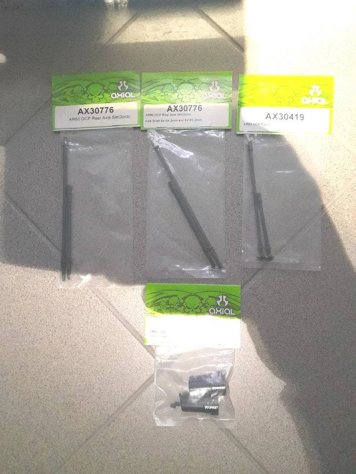 Axial AR60 Wraith Ax30776&Ax30419&ax30789 Lotto Optional Ricambi - Immagine 2 di 3