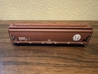 Lot of 2 Accurail HO Scale BNSF Covered Hoppers w/MWs, KDs & Diff. Nos. (Lot U) — photo 4